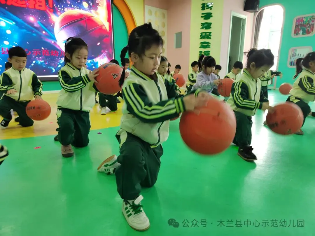 专业篮球运动员推荐的赛事训练计划_1